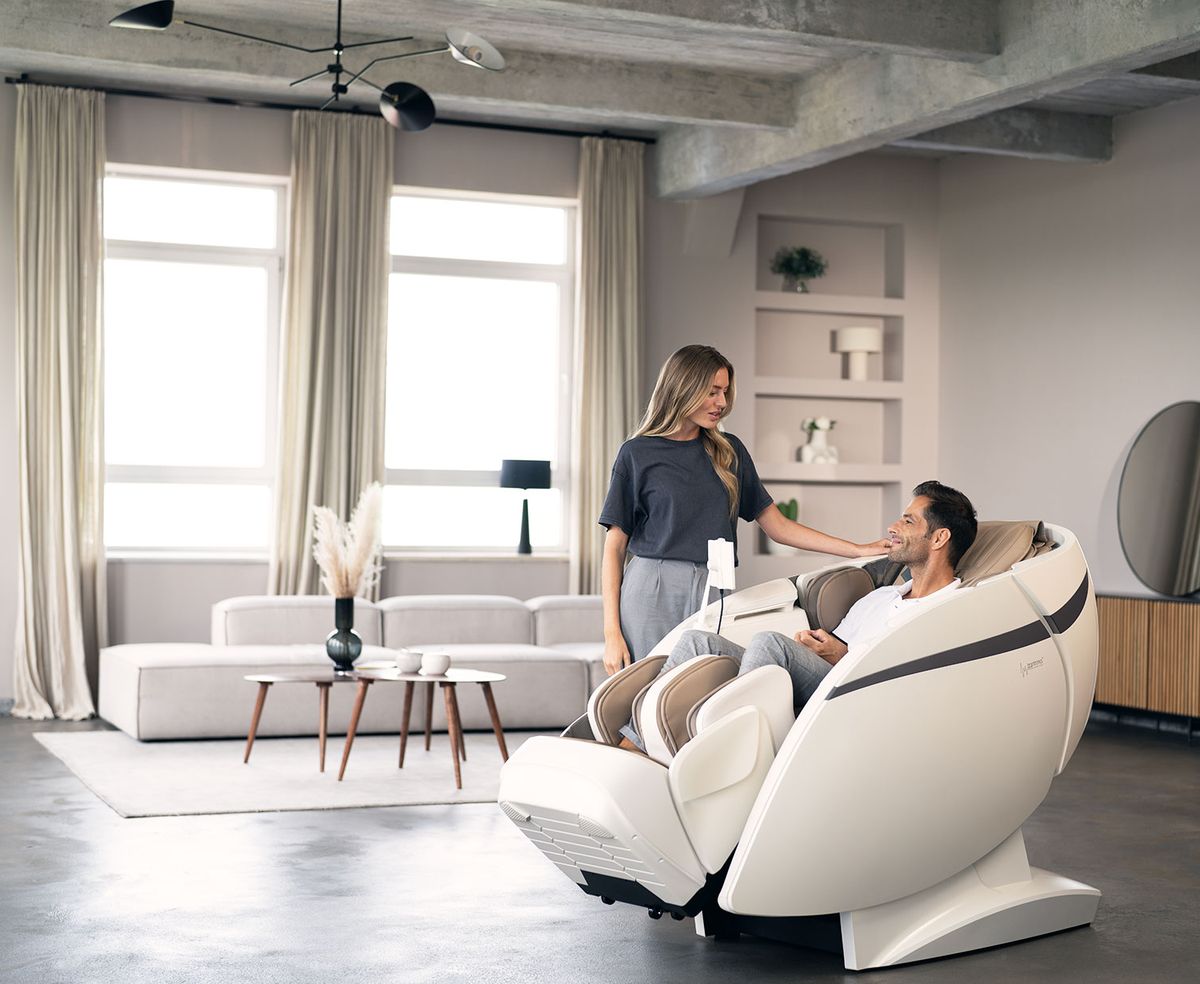 Масажне крісло Casada SKYLINER III Brown/Whitе